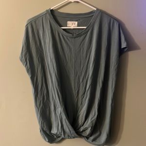 Lou & Grey woman’s top